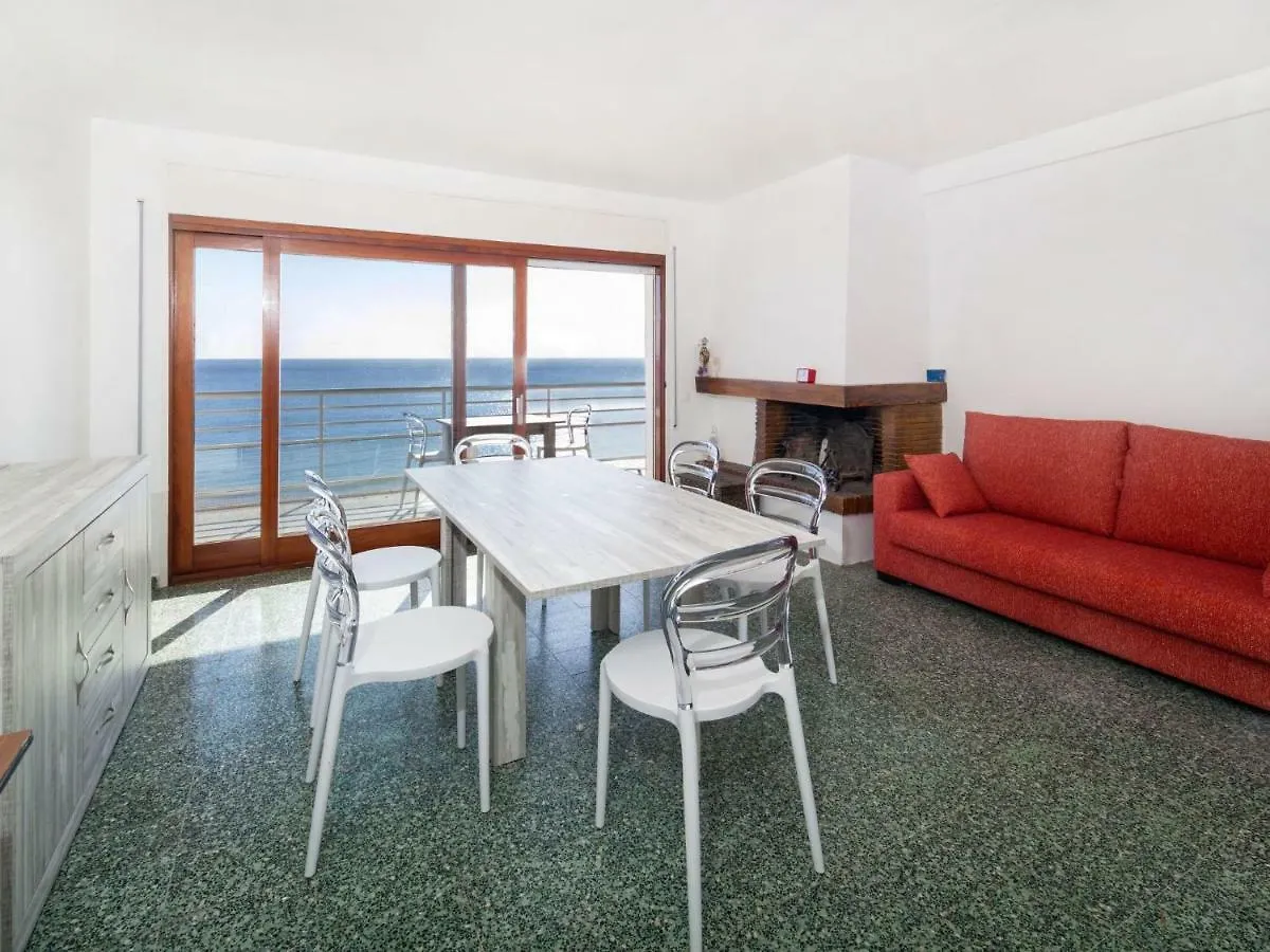 קלנג'ה Apartment Serrallonga